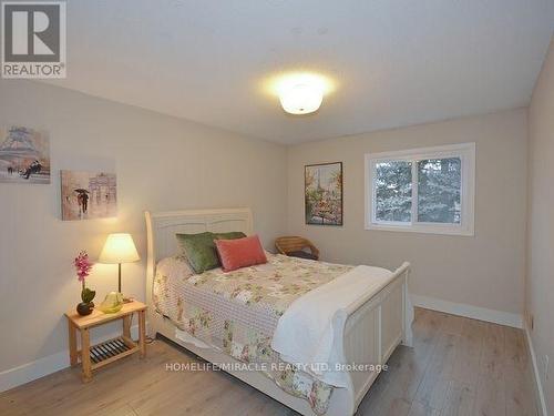 87 Gypsy Rose Way, Toronto, ON - Indoor Photo Showing Bedroom