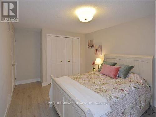 87 Gypsy Rose Way, Toronto, ON - Indoor Photo Showing Bedroom