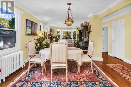 29 Connaught Avenue, Aurora, ON - Indoor Photo Showing Dining Room