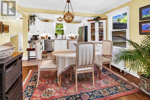 29 Connaught Avenue, Aurora, ON - Indoor Photo Showing Dining Room