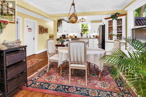 29 Connaught Avenue, Aurora, ON - Indoor Photo Showing Dining Room