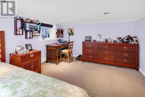 29 Connaught Avenue, Aurora, ON - Indoor Photo Showing Bedroom