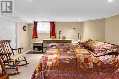 29 Connaught Avenue, Aurora, ON - Indoor Photo Showing Bedroom