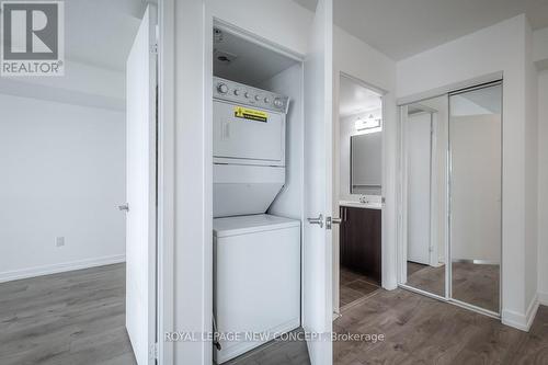 1612 - 1420 Dupont Street, Toronto, ON - Indoor Photo Showing Laundry Room