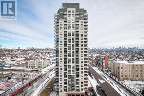 1612 - 1420 Dupont Street, Toronto, ON - Outdoor With Facade