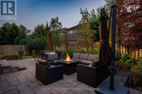 304 Fritillary Street, Oakville, ON - Outdoor