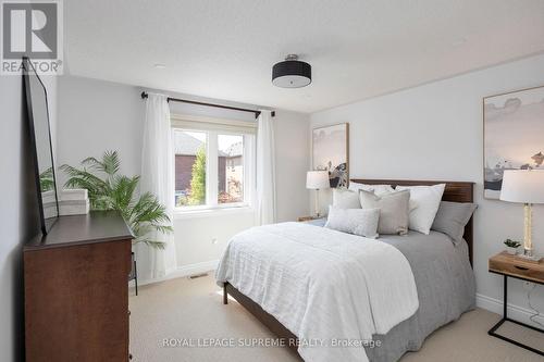 304 Fritillary Street, Oakville, ON - Indoor Photo Showing Bedroom