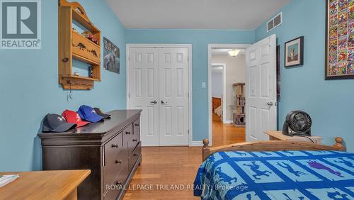 193 Tanoak Drive, London, ON - Indoor Photo Showing Bedroom