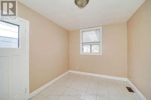 3 - 1378 Danforth Avenue, Toronto, ON - Indoor Photo Showing Other Room