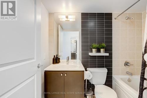 309 - 225 Sherway Gardens Road, Toronto, ON - Indoor Photo Showing Bathroom