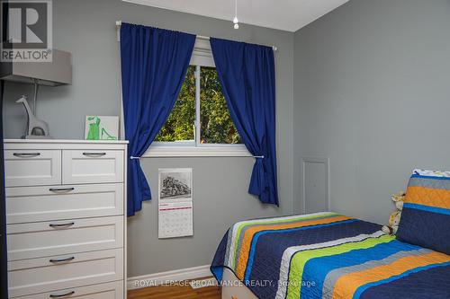 124 Gilbert Street, Belleville, ON - Indoor Photo Showing Bedroom