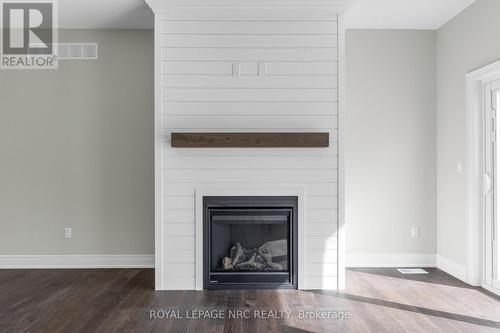 732 Clarence Street, Port Colborne, ON - Indoor Photo Showing Living Room With Fireplace