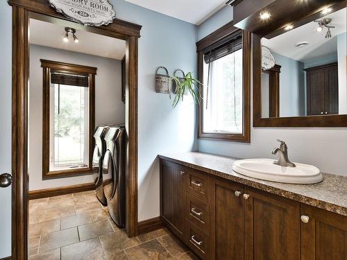 Powder room - 1408 Rue Laplante, Saint-Valérien-De-Milton, QC - Indoor Photo Showing Bathroom