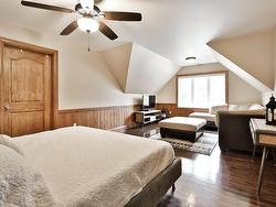 Master bedroom - 