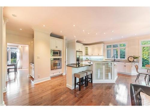 5422 Wadell Court, Manotick, ON 