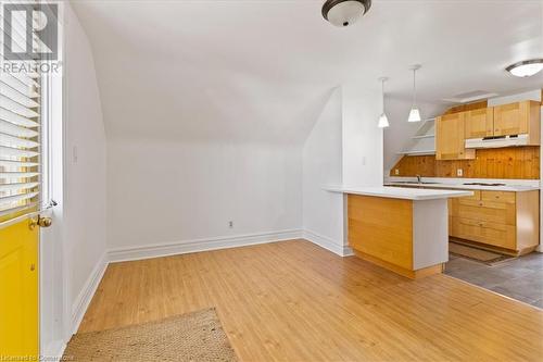 8 Onward Avenue, Kitchener, ON - Indoor Photo Showing Kitchen