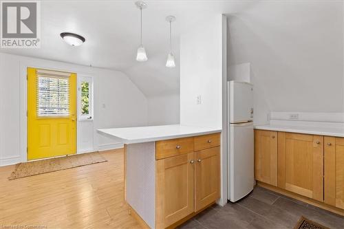 8 Onward Avenue, Kitchener, ON - Indoor Photo Showing Kitchen