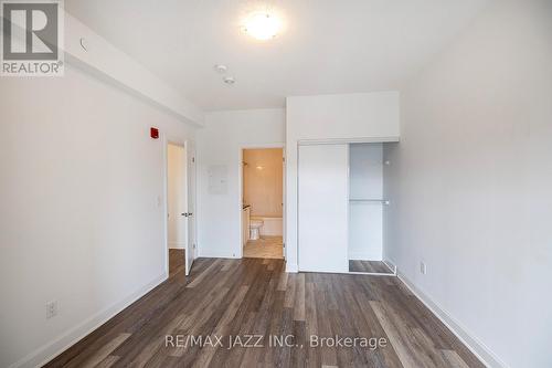 401 - 50 Lakebreeze Drive, Clarington (Newcastle), ON - Indoor Photo Showing Other Room