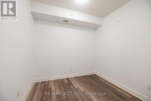 401 - 50 Lakebreeze Drive, Clarington (Newcastle), ON - Indoor Photo Showing Other Room