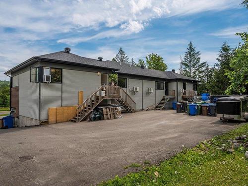 Back facade - 450  - 464 Boul. Des Laurentides, Piedmont, QC - Outdoor