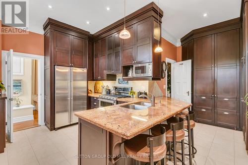 263 Keele Street, Toronto, ON - Indoor Photo Showing Kitchen With Double Sink With Upgraded Kitchen