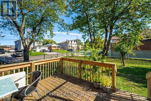 1 Battersea Crescent, Toronto, ON - Outdoor With Deck Patio Veranda