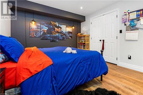 101 Arnott Lane, Chatsworth, ON - Indoor Photo Showing Bedroom