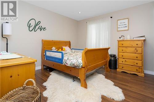 101 Arnott Lane, Chatsworth, ON - Indoor Photo Showing Bedroom