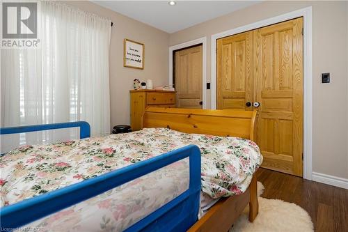 101 Arnott Lane, Chatsworth, ON - Indoor Photo Showing Bedroom