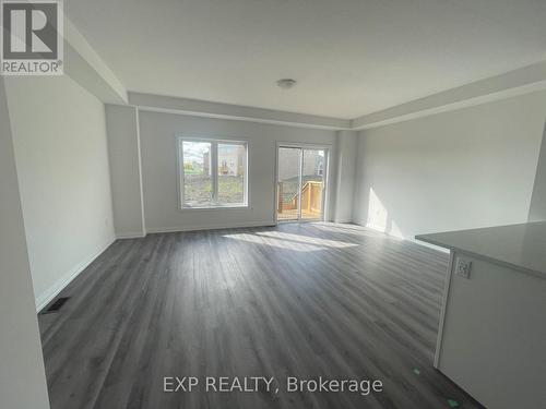 185 Lormont Boulevard, Hamilton, ON - Indoor Photo Showing Other Room