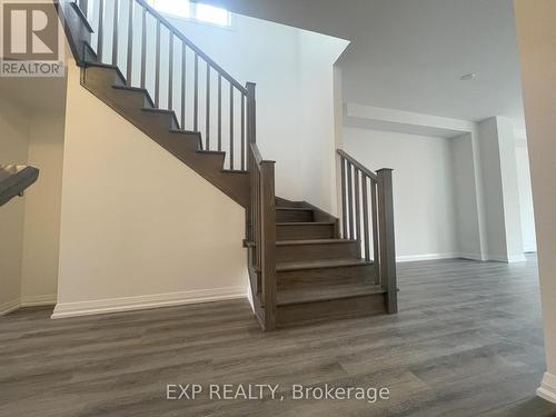 185 Lormont Boulevard, Hamilton, ON - Indoor Photo Showing Other Room