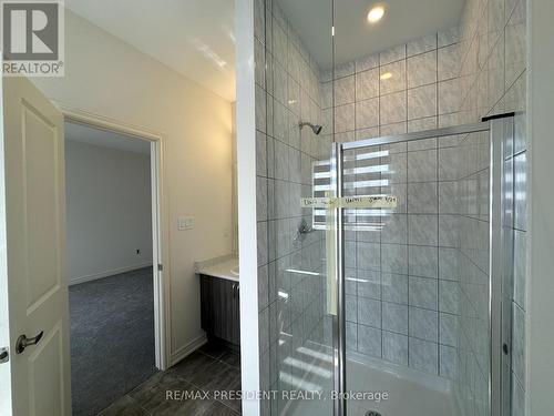 45 Gledhill Crescent, Cambridge, ON - Indoor Photo Showing Bathroom