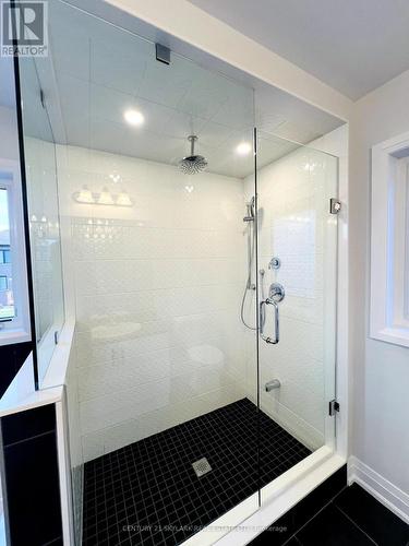 821 Knights Lane, Woodstock, ON - Indoor Photo Showing Bathroom