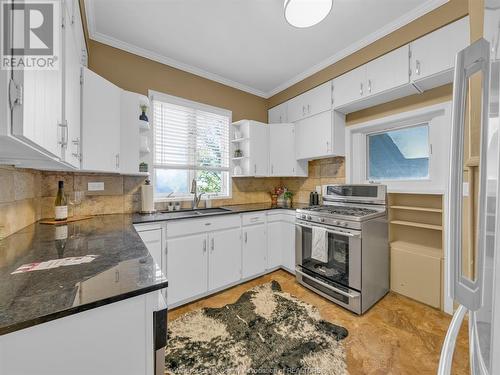 1168 Argyle, Windsor, ON - Indoor Photo Showing Kitchen With Double Sink