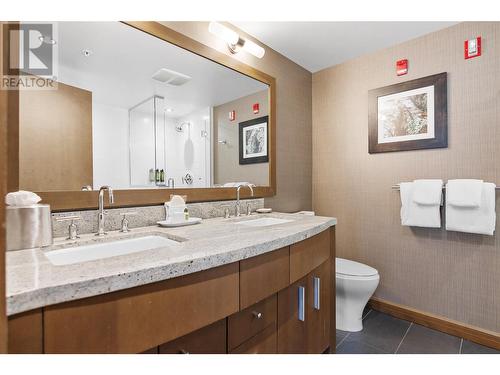 2950 Camozzi Road Unit# 2427, Revelstoke, BC - Indoor Photo Showing Bathroom