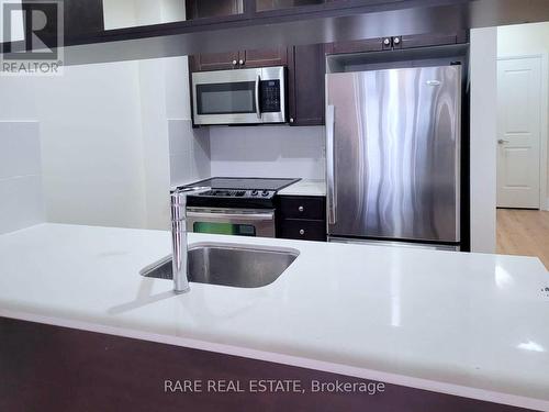 821 - 100 Harrison Garden Boulevard, Toronto, ON - Indoor Photo Showing Kitchen