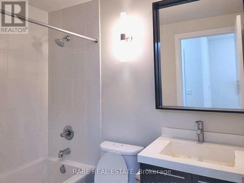 821 - 100 Harrison Garden Boulevard, Toronto, ON - Indoor Photo Showing Bathroom