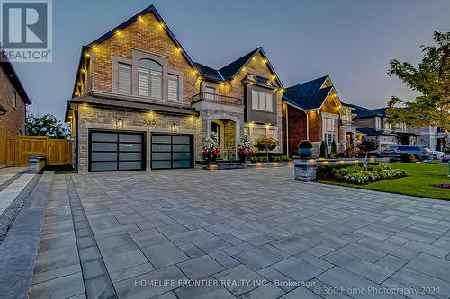 355 Reg Harrison Trail, Newmarket, ON - Outdoor With Facade