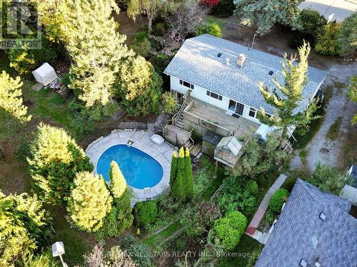 40 Riverglen Drive, Georgina, ON - Outdoor With In Ground Pool