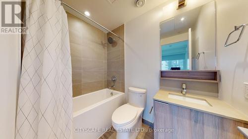 5005 - 950 Portage Parkway, Vaughan, ON - Indoor Photo Showing Bathroom