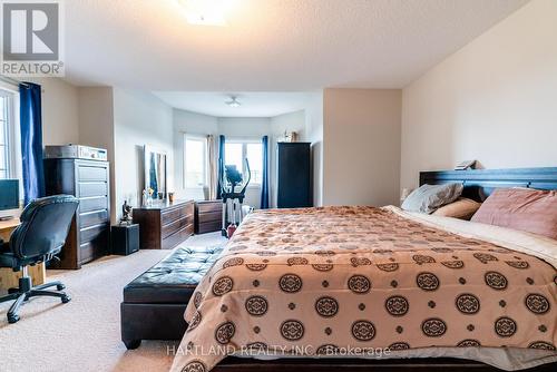 1236 Fox Hill Street, Innisfil, ON - Indoor Photo Showing Bedroom