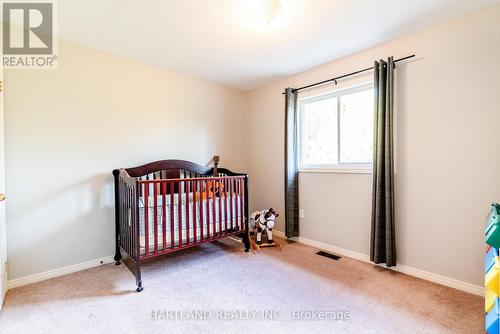 1236 Fox Hill Street, Innisfil, ON - Indoor Photo Showing Bedroom