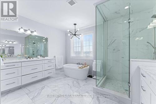 34 Streamside Street, Vaughan, ON - Indoor Photo Showing Bathroom