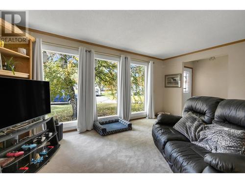 1160 Mica Avenue, Prince George, BC - Indoor Photo Showing Living Room