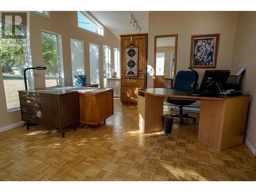 2697 Shoreacres  Road, Castlegar, BC - Indoor Photo Showing Office