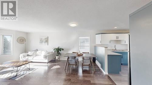 8404 85 Avenue, Fort St. John, BC - Indoor Photo Showing Living Room