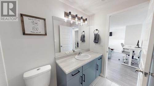 8404 85 Avenue, Fort St. John, BC - Indoor Photo Showing Bathroom