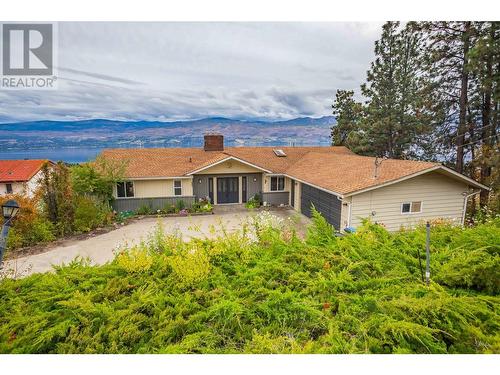 1161 Gregory Road, Kelowna, BC - Outdoor