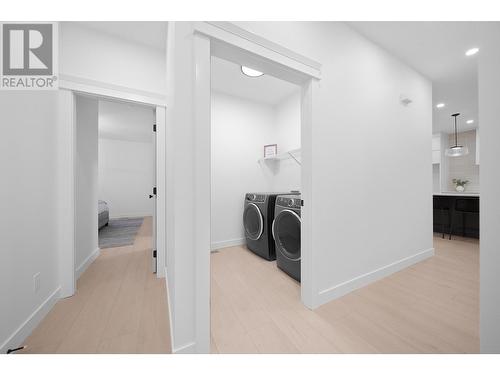 2141 Galore Crescent, Kamloops, BC - Indoor Photo Showing Laundry Room