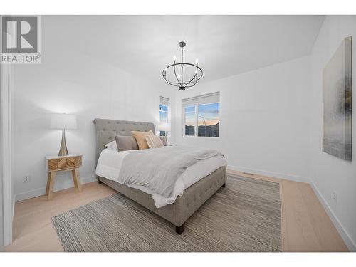 2141 Galore Crescent, Kamloops, BC - Indoor Photo Showing Bedroom